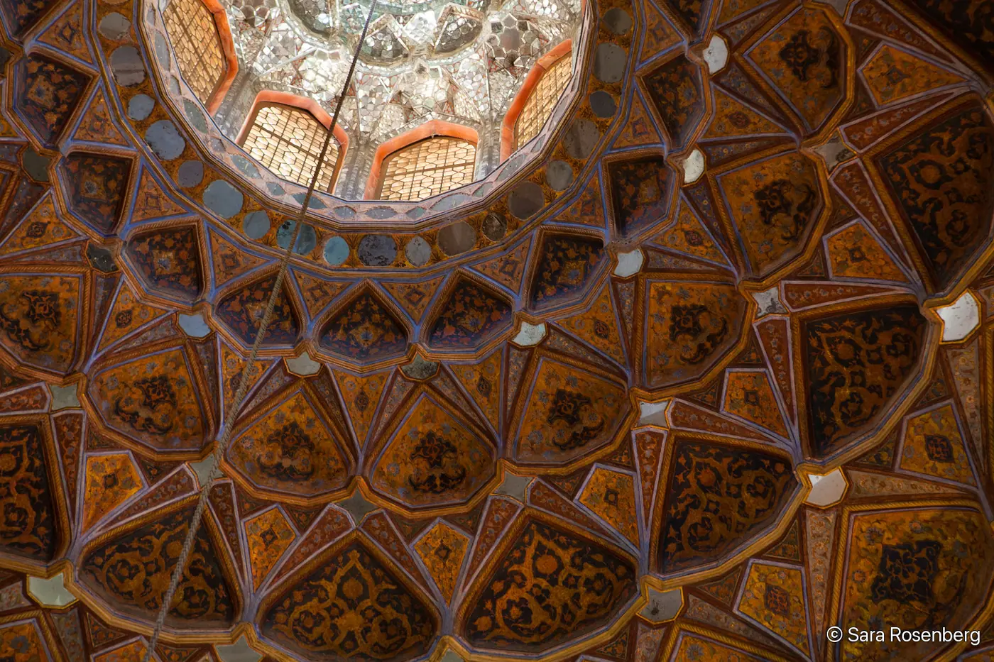 Plafonds d'Iran, Iran