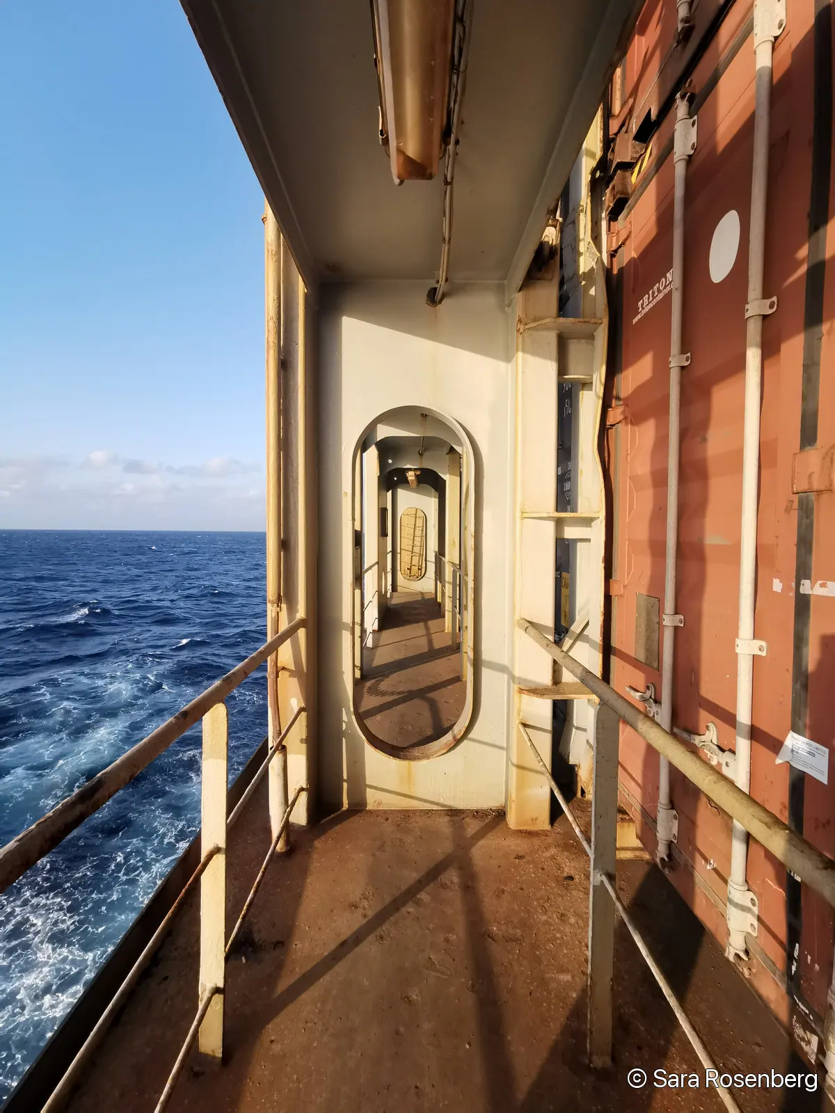 Série Voyage en cargo, entre Singapour et Sydney